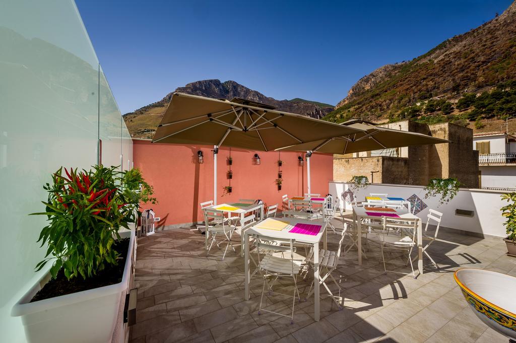 Antico Canale Castellammare del Golfo Bagian luar foto